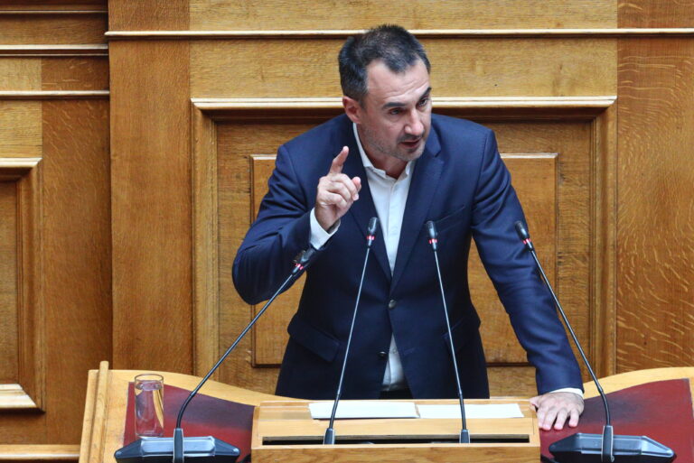 Αλ. Χαρίτσης: H κυβέρνηση Μητσοτάκη είναι μηχανή παραγωγής σκανδάλων – Να παραιτηθεί και να αφήσει τον τόπο να αναπνεύσει
