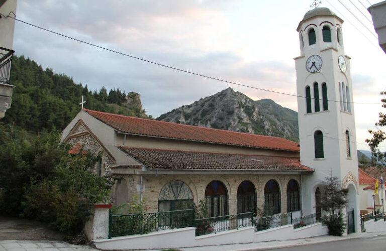 Τα Σέρβια γιορτάζουν την πολιούχο τους Αγία Κυριακή