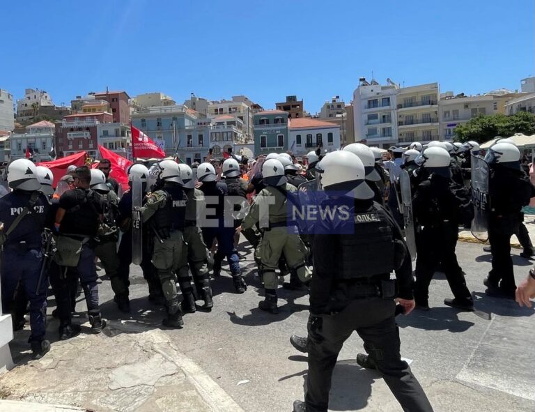 Άγιος Νικόλαος: Μικρής έκτασης επεισόδια και χημικά από τα ΜΑΤ με φόντο τους ισραηλινούς τουρίστες