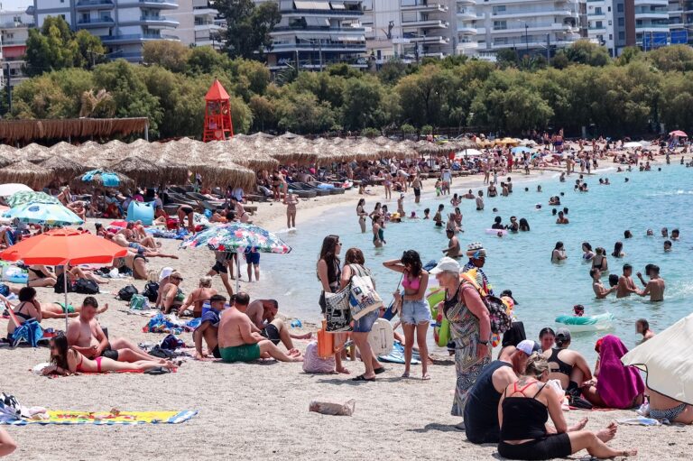 Παραλία Αλίμου: Σύρος διαπληκτίστηκε με Ισραηλινό τουρίστα – Τον δάγκωσε και του έκοψε το αυτί