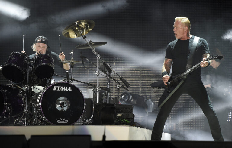 Αφαιρέθηκε τραγούδι των Metallica μετά από αίτημά τους από βίντεο του Αμερικανικού Πενταγώνου