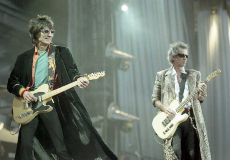 Στο The MET βρέθηκε η κλεμμένη κιθάρα Les Paul των Rolling Stones