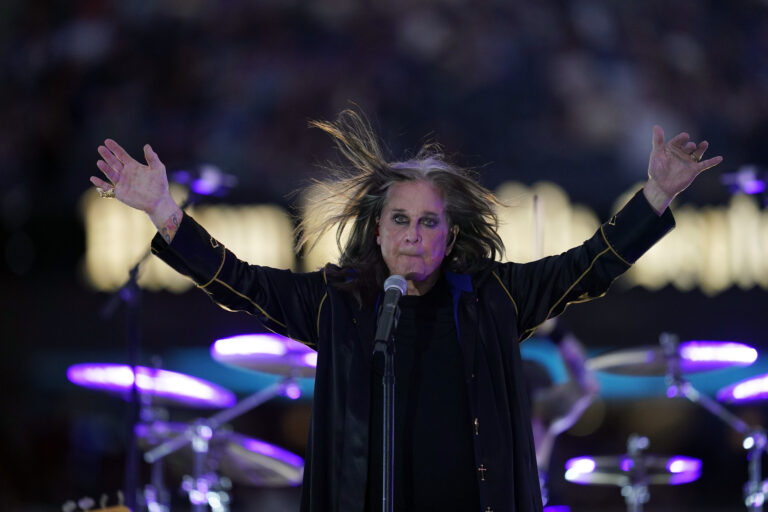 Πέθανε σε ηλικία 76 ετών ο «θρύλος» της heavy metal Όζι Όζμπορν