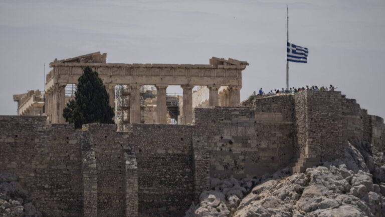 Η επιστροφή της δημοκρατίας στην Ελλάδα, 24 Ιουλίου 1974