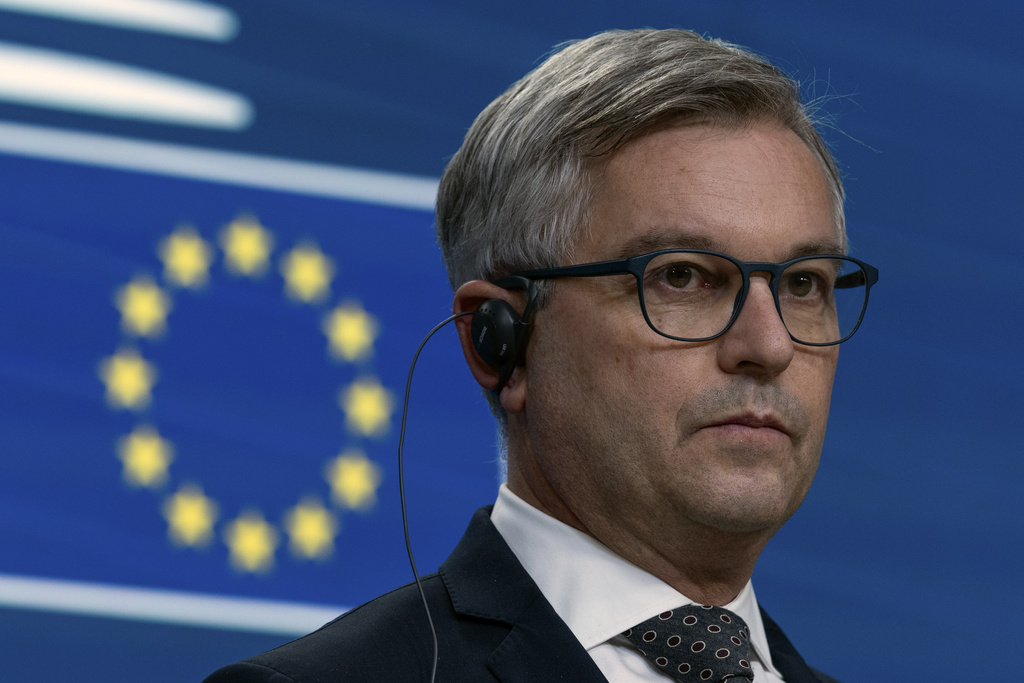 Η πρώτη αντίδραση του Ευρωπαίου Επιτρόπου μετά τις επαφές για το μεταναστευτικό στη Λιβύη