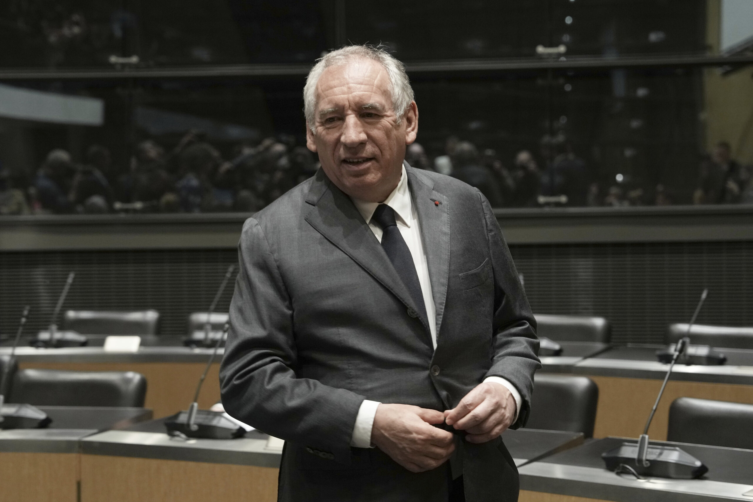 Ο Γάλλος πρωθυπουργός Φ. Μπαϊρού επέζησε της νέας πρότασης μομφής