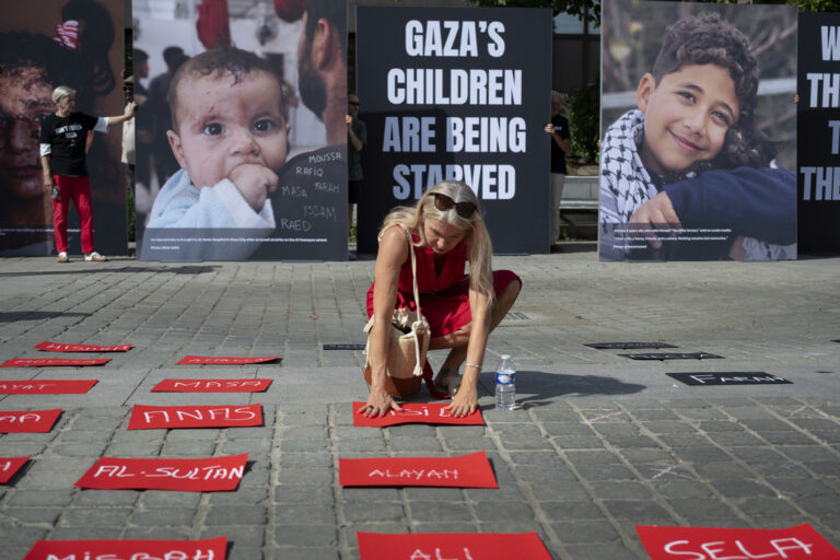 UNICEF: «Τα παιδιά στη Γάζα δεν πεθαίνουν μόνο από βομβαρδισμούς, αλλά και από τη δίψα και τον υποσιτισμό»