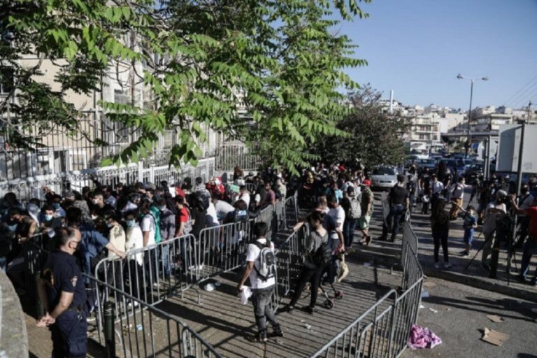 Απόφαση-σταθμός από το ΔΕΕ για τους αιτούντες άσυλο στην Ελλάδα