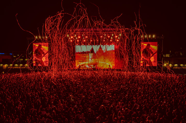 Release Athens 2025: Gojira, While She Sleeps και Lacuna Coil σήκωσαν την Πλατεία Νερού στον αέρα