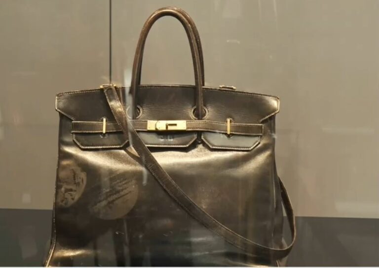 Πουλήθηκε 8,6 εκ ευρώ η πρώτη αυθεντική Birkin