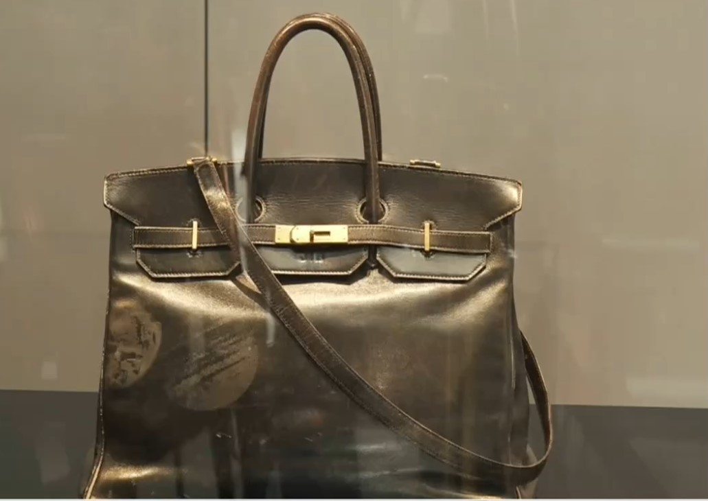 Πουλήθηκε 8,6 εκ ευρώ η πρώτη αυθεντική Birkin