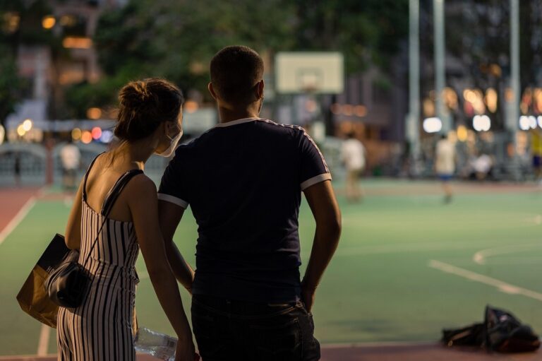 Gen Z και σχέσεις: Τι έχει αλλάξει; 