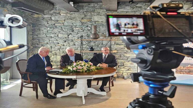 Υπεγράφη πολιτική συμμαχία των νησιωτικών Περιφερειών της Ελλάδας