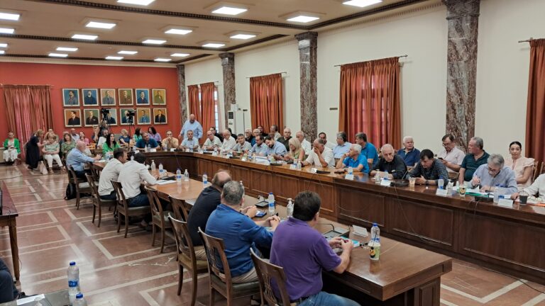 Δημ. Συμβούλιο Πύργου: Ζητά την παραχώρηση των εγκαταστάσεων στρατοπέδου ΣΕΤΤΗΛ