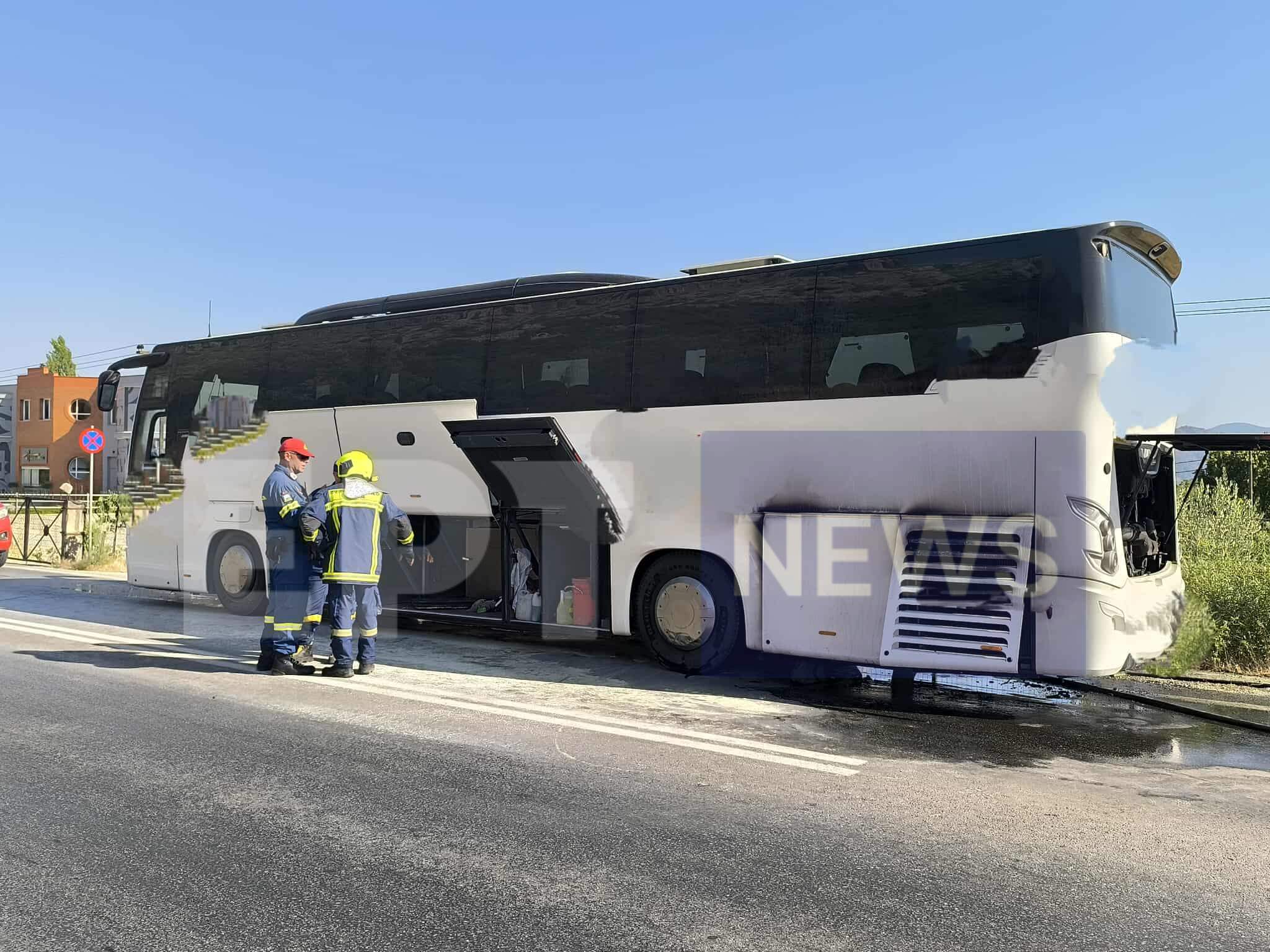 Λέσβος: Φωτιά σε λεωφορείο στη Λάρσο