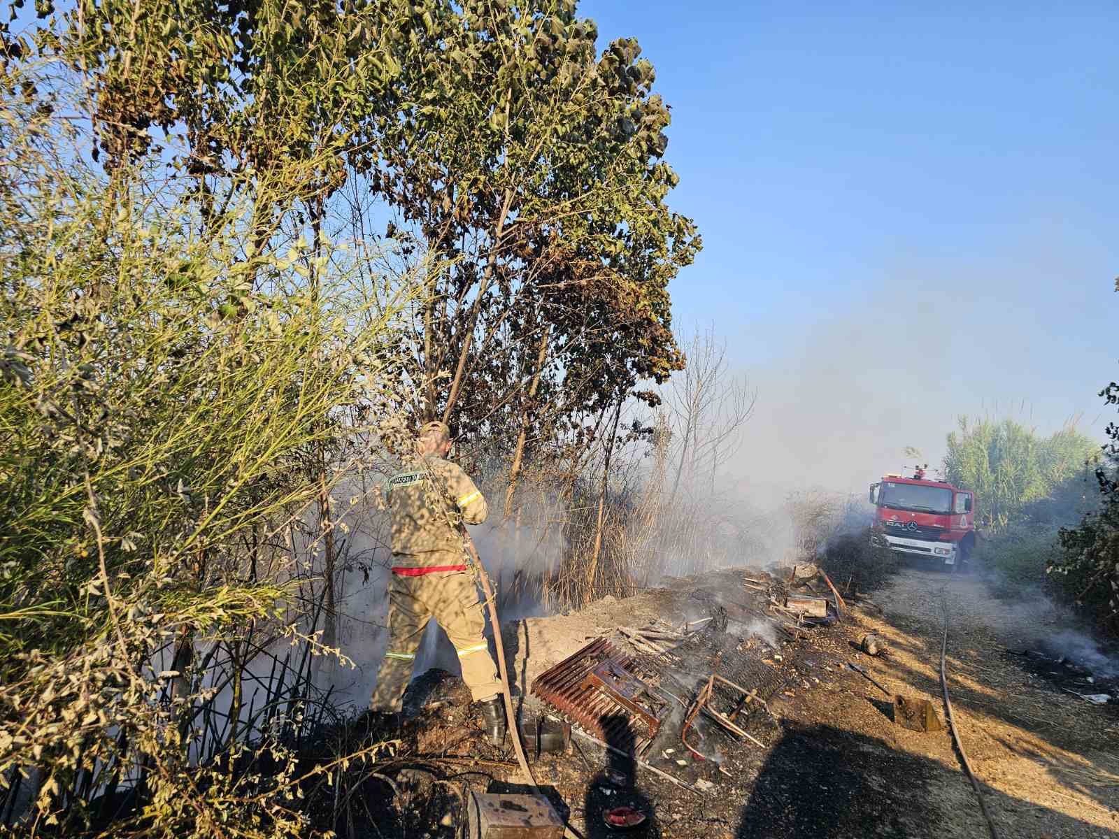 Πάτρα: Σύσκεψη στην Περιφέρεια Δυτ. Ελλάδας – Άξονα πέντε δράσεων ανακοίνωσε ο υπουργός Εσωτερικών Θ. Λιβάνιος για την αποκατάσταση των πληγέντων από τις πυρκαγιές