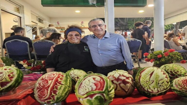 Ρόδος: Πλήθος κόσμου στην 17η Γιορτή Καρπουζιού
