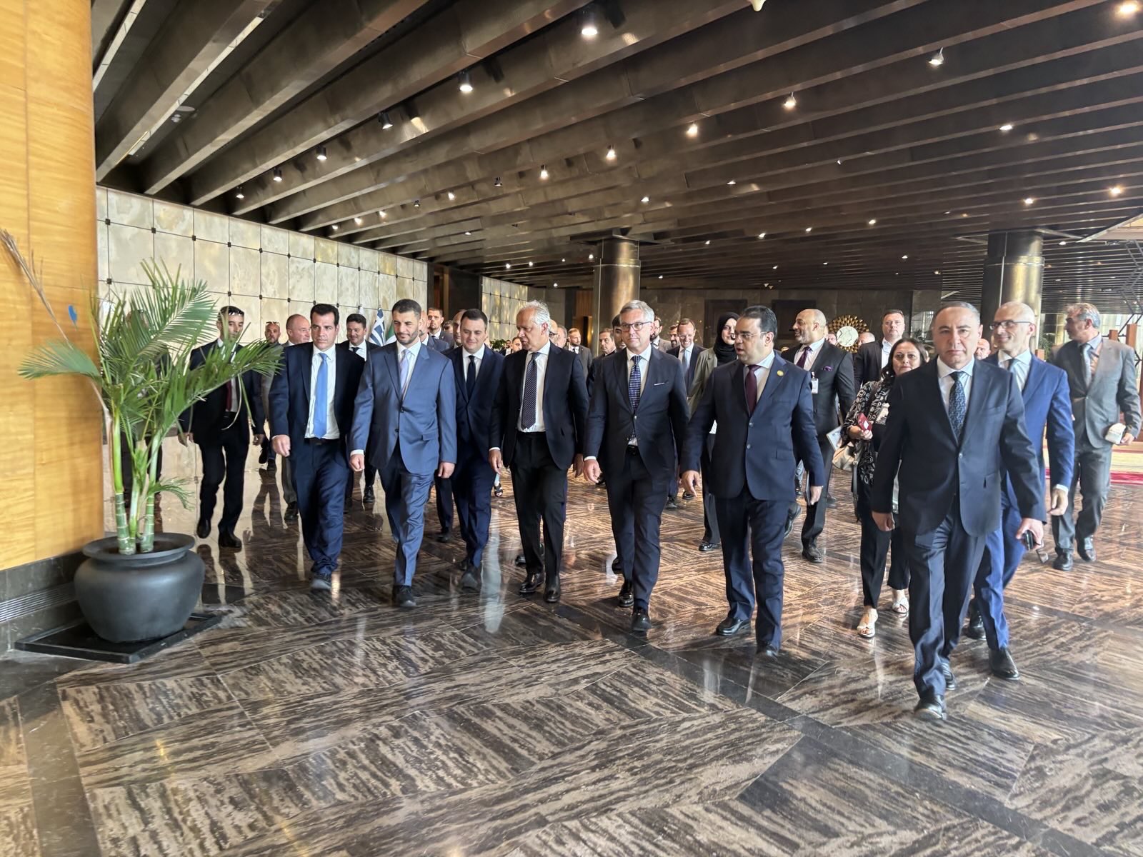 Διπλωματική εμπλοκή στη Λιβύη: Η συνάντηση ΕΕ – Χαφτάρ που δεν έγινε πότε, τι σημαίνει για τις σχέσεις με την Ελλάδα, αυστηρό μήνυμα της Αθήνας
