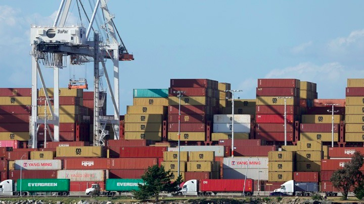 Επιστολές προς ξένες χώρες με το ύψος των δασμών αναμένεται να στείλει ο Τραμπ