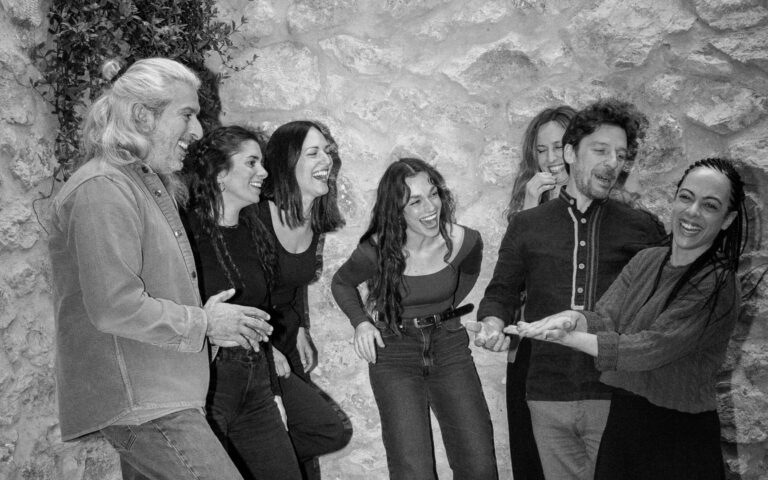 Θεσσαλονίκη: «Σώματα και Αφηγήματα» – Μουσικοκινητική παράσταση από τους Bodyterranean και τον Γιάννη Χαρούλη