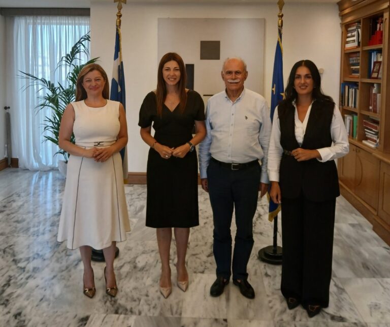 Συνάντηση με Σ. Ζαχαράκη για τις Πανεπιστημιακές Σχολές στον Πύργο