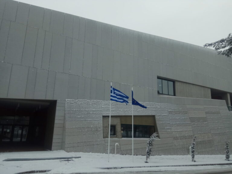 Δ. Μακεδονία: Κλιματιζόμενες δημοτικές αίθουσες για τους πολίτες κατά τις ημέρες του καύσωνα