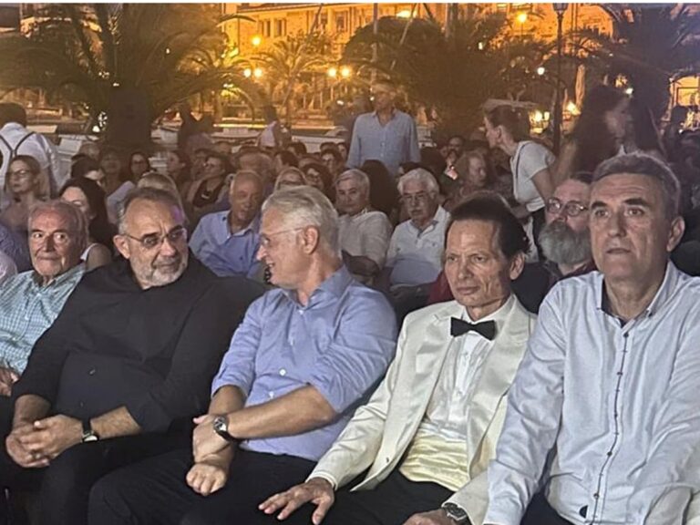 Στο Ναύπλιο έγινε η παγκόσμια πρεμιέρα της ταινίας ”Sinatra ! Eternity”