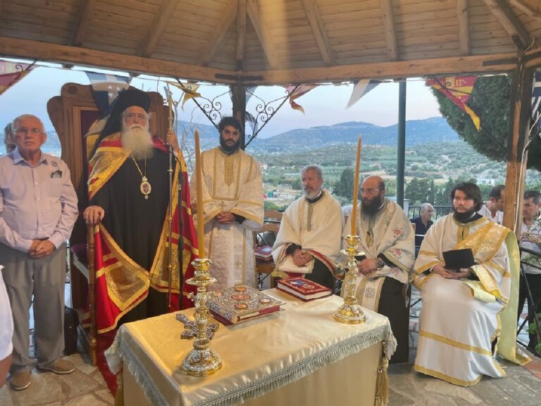 Στον πανηγυρίζοντα Ι.Ν. Προφήτου Ηλία Αλυκών χοροστάτησε ο Μητροπολίτης Δημητριάδος Ιγνάτιος