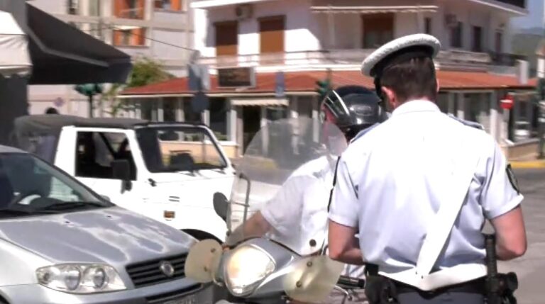 Σάμος: Εντατικοί έλεγχοι και καμπάνια για χρήση κράνους από την ΕΛ.ΑΣ