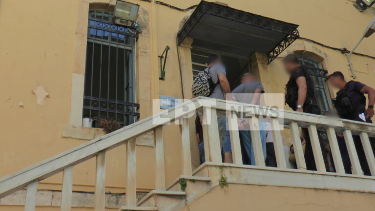 Χανιά: Προφυλακιστέοι οι τέσσερις μετά τις απολογίες τους για το κύκλωμα διακίνησης όπλων και πυρομαχικών
