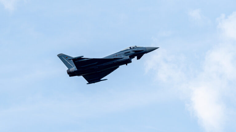 Η Βρετανία δρομολογεί πώληση Eurofighter στην Τουρκία