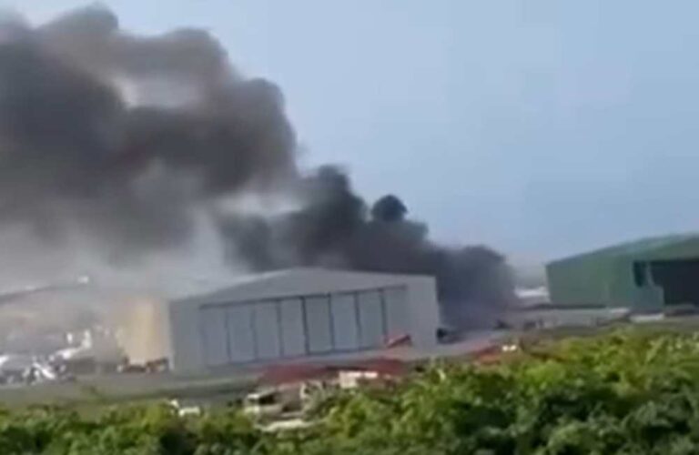 Σομαλία: Στρατιωτικό ελικόπτερο συνετρίβη στο αεροδρόμιο του Μογκαντίσου – Δείτε βίντεο
