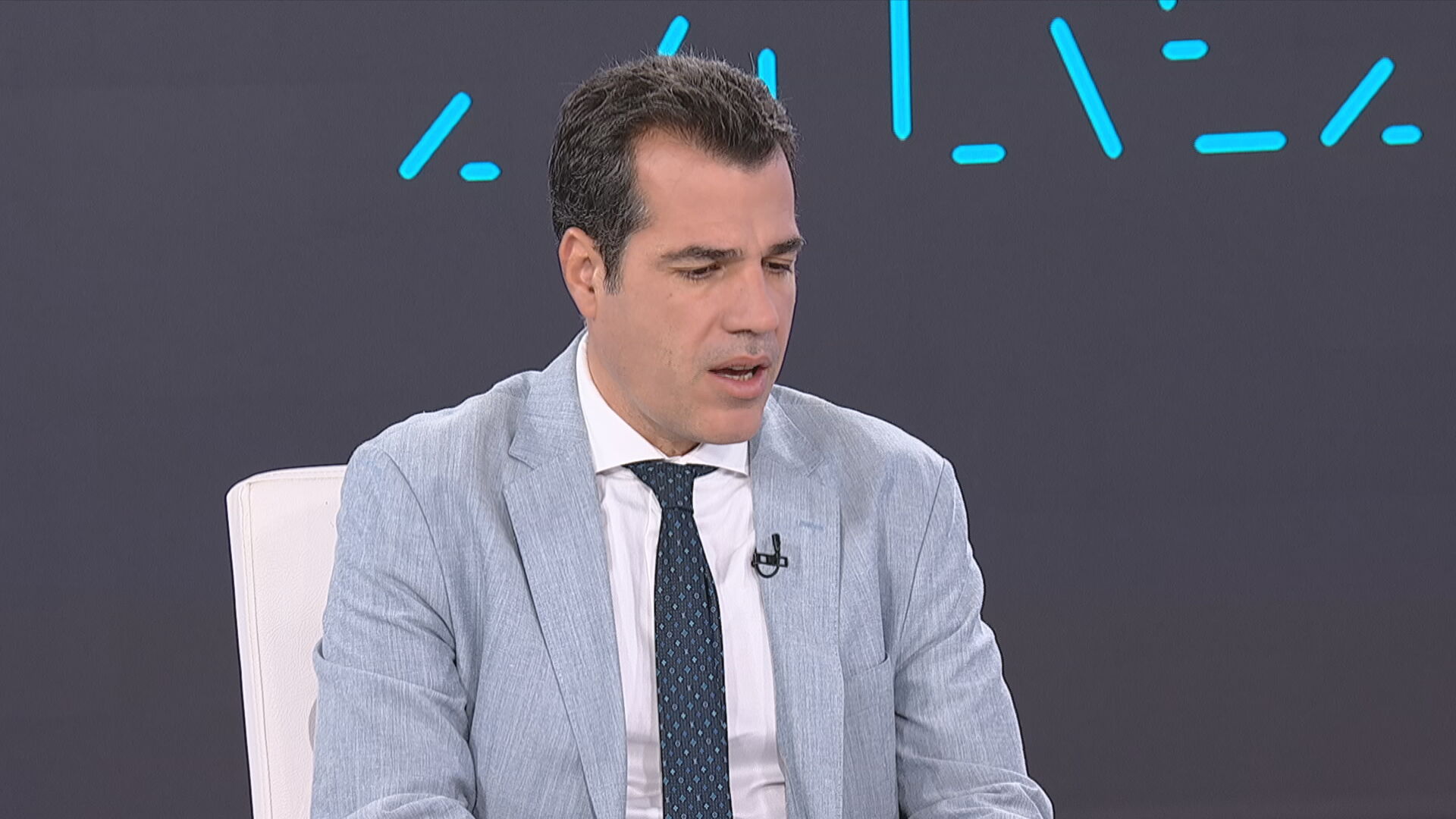 Θάνος Πλεύρης στο ΕΡΤΝews: Μετά την αποσυμφόρηση της Κρήτης το επόμενο μεγάλο ζήτημα είναι οι επιστροφές