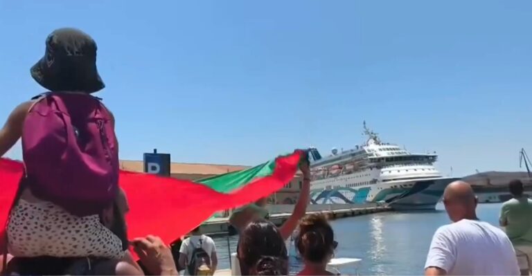 Διαμαρτυρία υπέρ της Παλαιστίνης στη Σύρο: Καταδίκασαν τη διαμαρτυρία Μαρινάκης και Γεωργιάδης