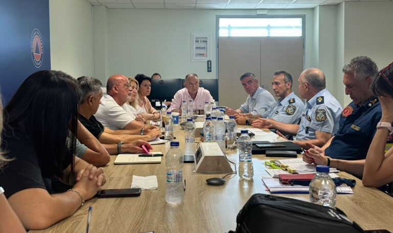 Λάρισα: Έκτακτη σύσκεψη για ευλογιά υπό τον Χρ. Κέλλα – Πλήρης απαγόρευση μετακινήσεων σε ζώα – Έλεγχοι και με drones