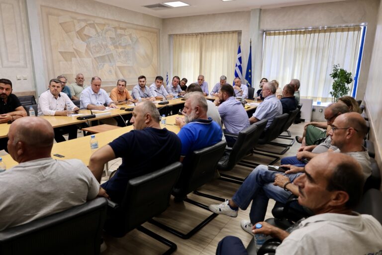 Κέλλας από Κομοτηνή: Μέτωπο κατά της ευλογιάς και στήριξη των κτηνοτρόφων