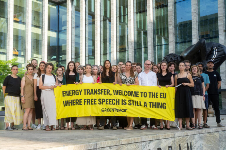Η Greenpeace ξεκινά μια πρωτοποριακή αντί-SLAPP αγωγή για την προστασία της ελευθερίας του λόγου