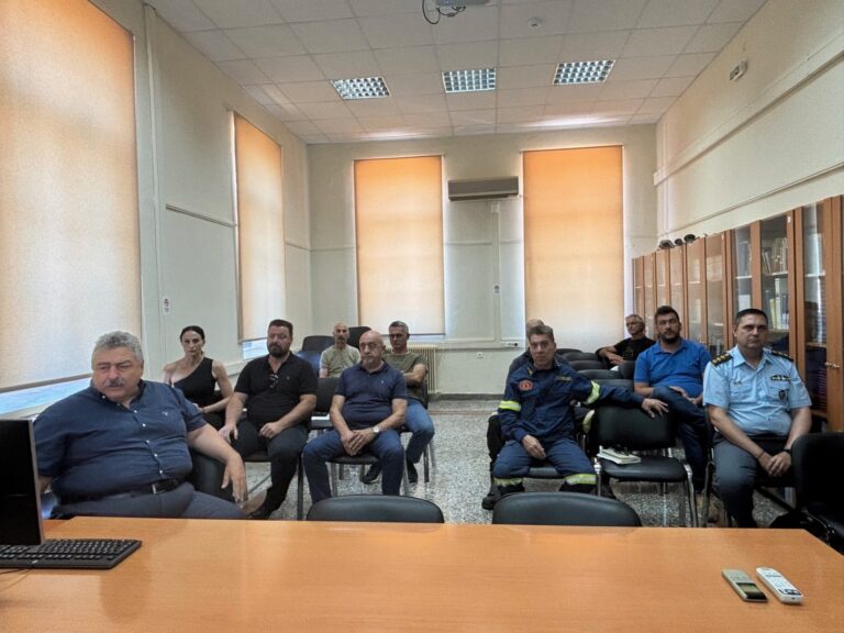 Χανιά: Σύσκεψη στην αντιπεριφέρεια για τη λειτουργία του φαραγγιού της Σαμαριάς