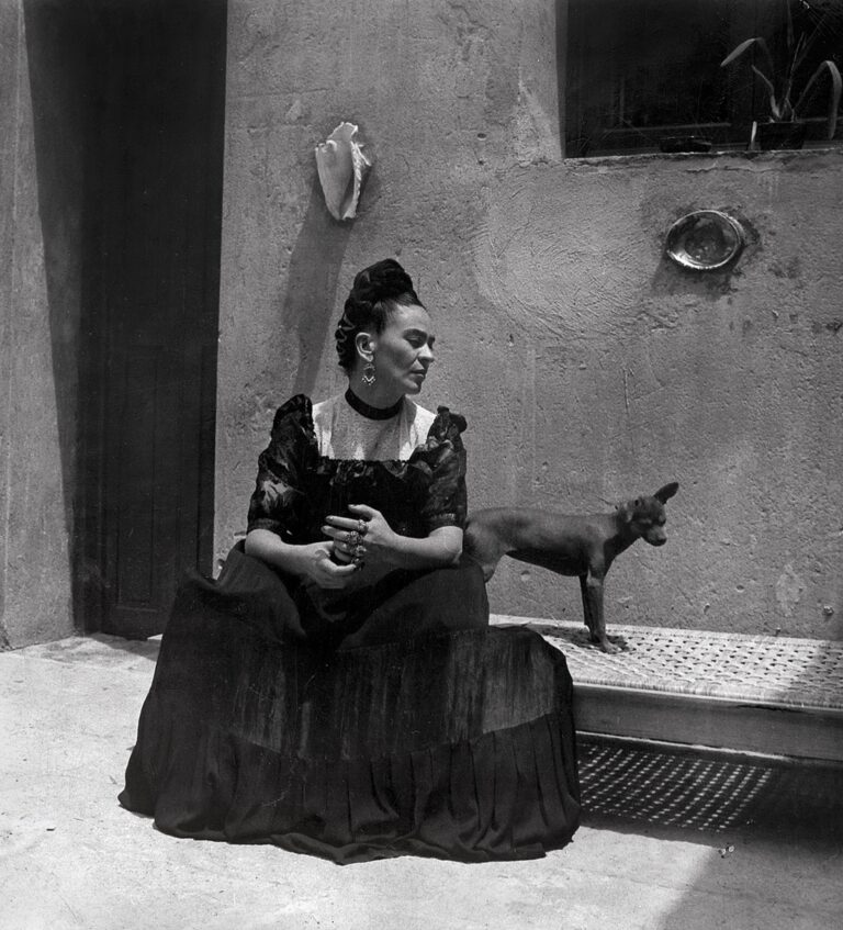 Έκθεση «Frida Kahlo – Her Photos» στο MOMus-Μουσείο Φωτογραφίας Θεσσαλονίκης