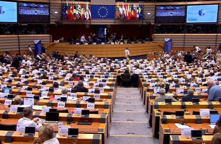 Σύνοδος της Ολομέλειας της Ευρωπαϊκής Επιτροπής των Περιφερειών – Επί τάπητος η διαμόρφωση της πρώτης κοινής ευρωπαϊκής στρατηγικής για τον τουρισμό