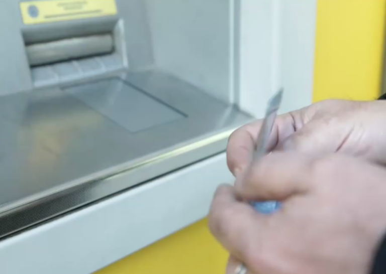 Θεσσαλονίκη: Αετονύχηδες παριστάνουν τους μεσίτες, παίρνουν την προκαταβολή και γίνονται καπνός