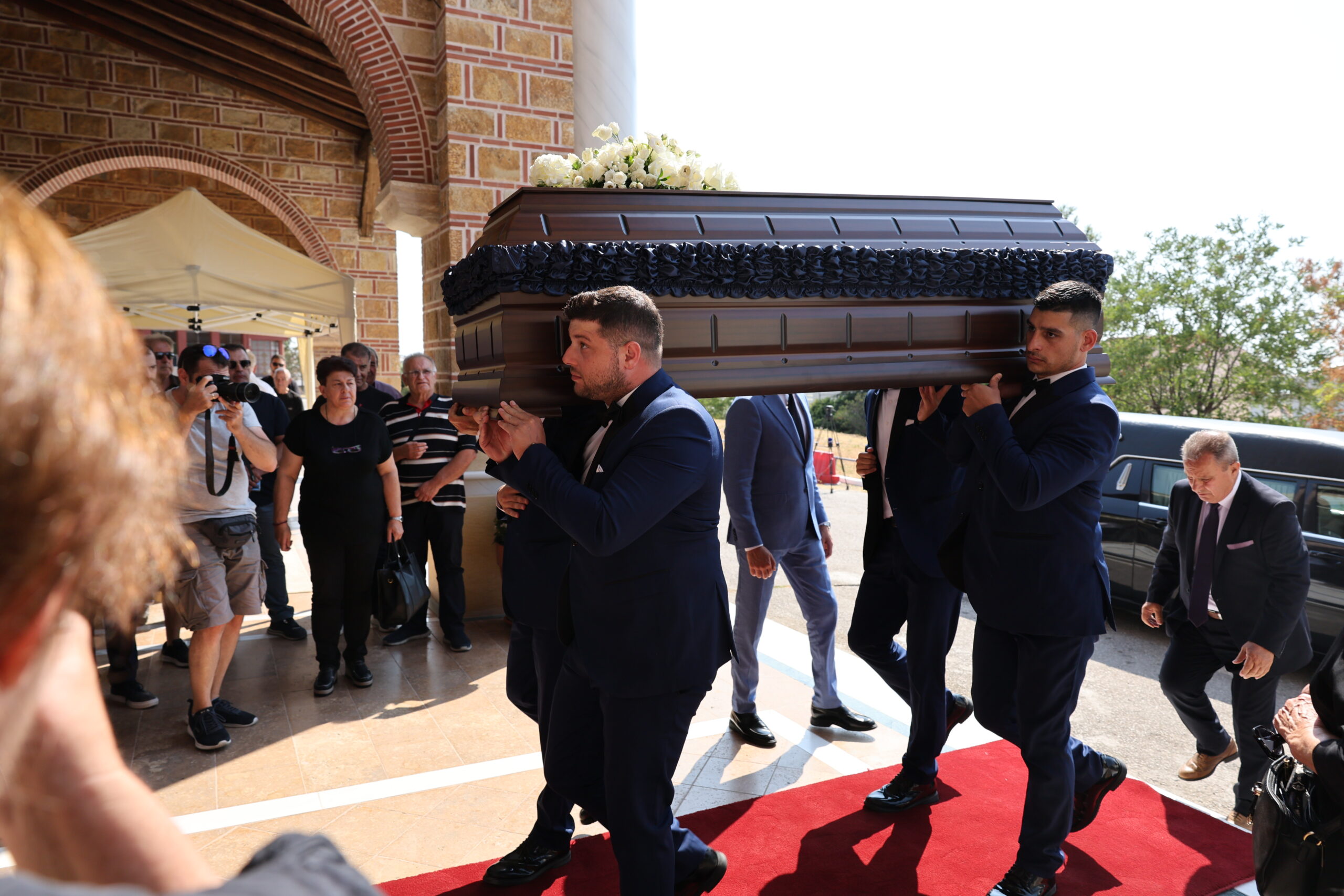 Δημήτρης Ζαρζαβατσίδης: Το τελευταίο «αντίο» στον Ολυμπιονίκη της άρσης βαρών (εικόνες)