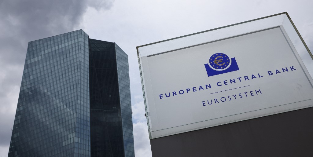 ΕΚΤ: Τέλος στις μειώσεις επιτοκίων – Στάση αναμονής μπροστά στους νέους δασμούς ΗΠΑ