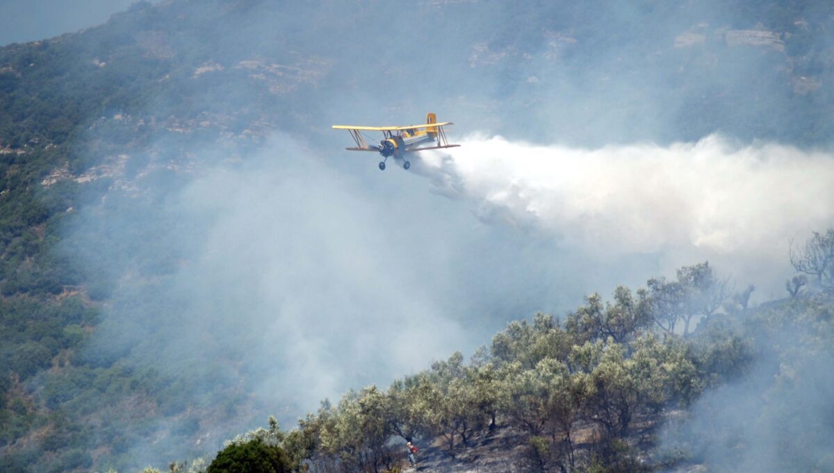 Φωτιά τώρα στη Νεάπολη Αγρινίου