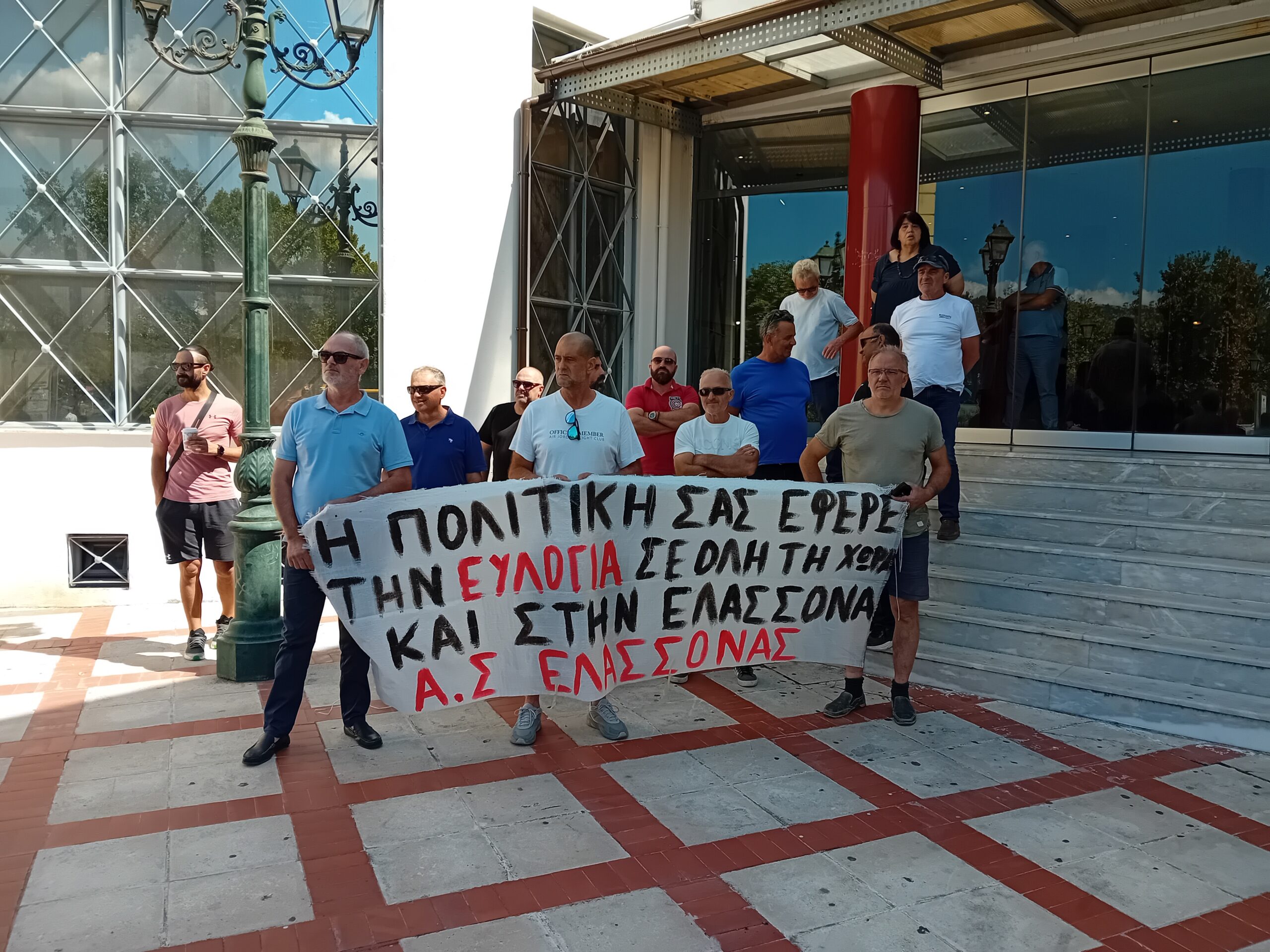 20250827-121500 Χρ. Κέλλας από την Ελασσόνα: Άμεση πληρωμή των ενισχύσεων για ζωοτροφές – Στα 14 ευρώ ανά ζώο