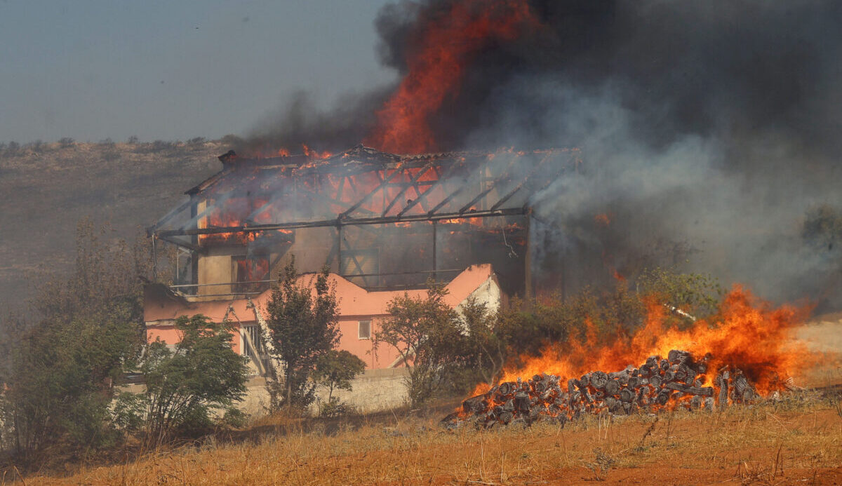 Υποχωρεί ο κίνδυνος πυρκαγιάς για αύριο Δευτέρα (18/8) – Οι περιοχές που παραμένουν σε υψηλό συναγερμό