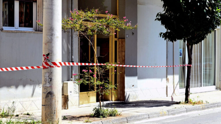 Γυναικοκτονία στον Βόλο: Ανθρωποκυνηγητό για τον 40χρονο που σκότωσε τη σύζυγό του – Το βαρύ ποινικό του παρελθόν