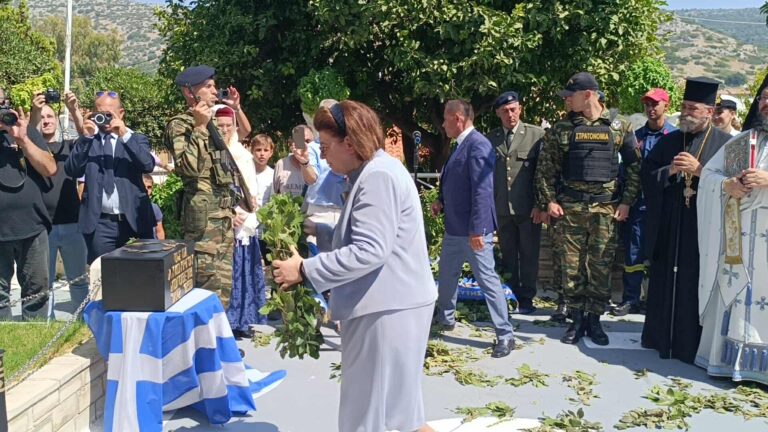 Λαμπρές εκδηλώσεις και σήμερα για την 201η επέτειο της Ναυμαχίας της Μυκάλης