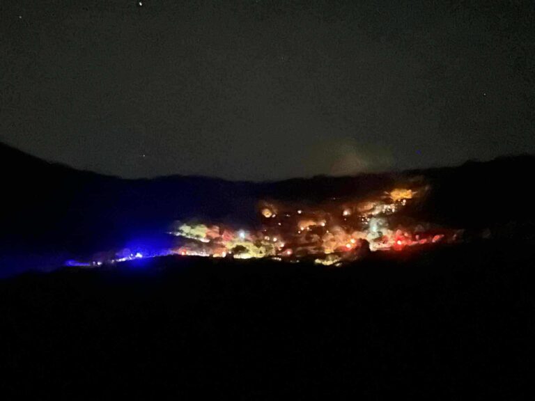 Λέσβος: Υπό έλεγχο η φωτιά μεταξύ Φιλίας και Σκαλοχωρίου