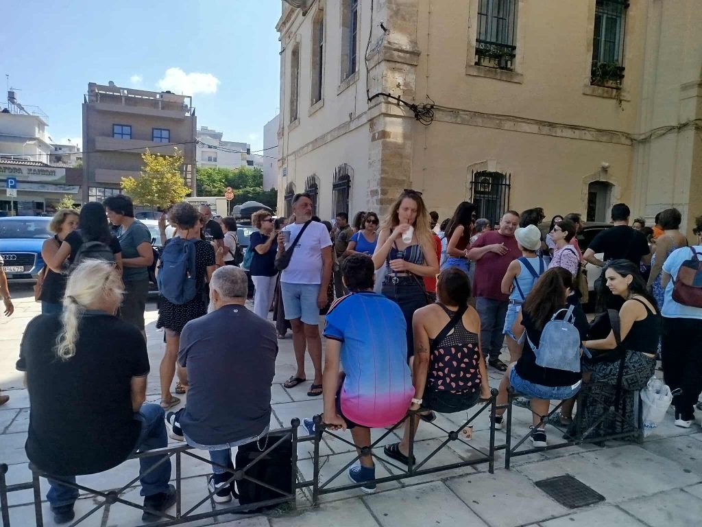 Χανιά: Να αποσυρθεί το νέο πειθαρχικό “δίκαιο” ζήτησαν οι εργαζόμενοι στην απεργιακή συγκέντρωση της ΑΔΕΔΥ